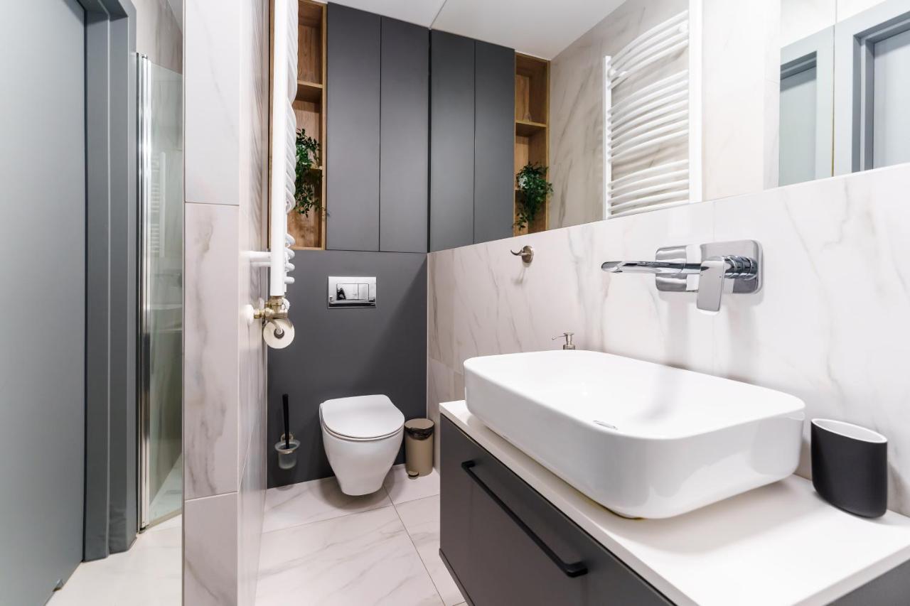 Perlowa Przystan Rent - Classic Gold & Silver Apartment Колобжег Екстериор снимка