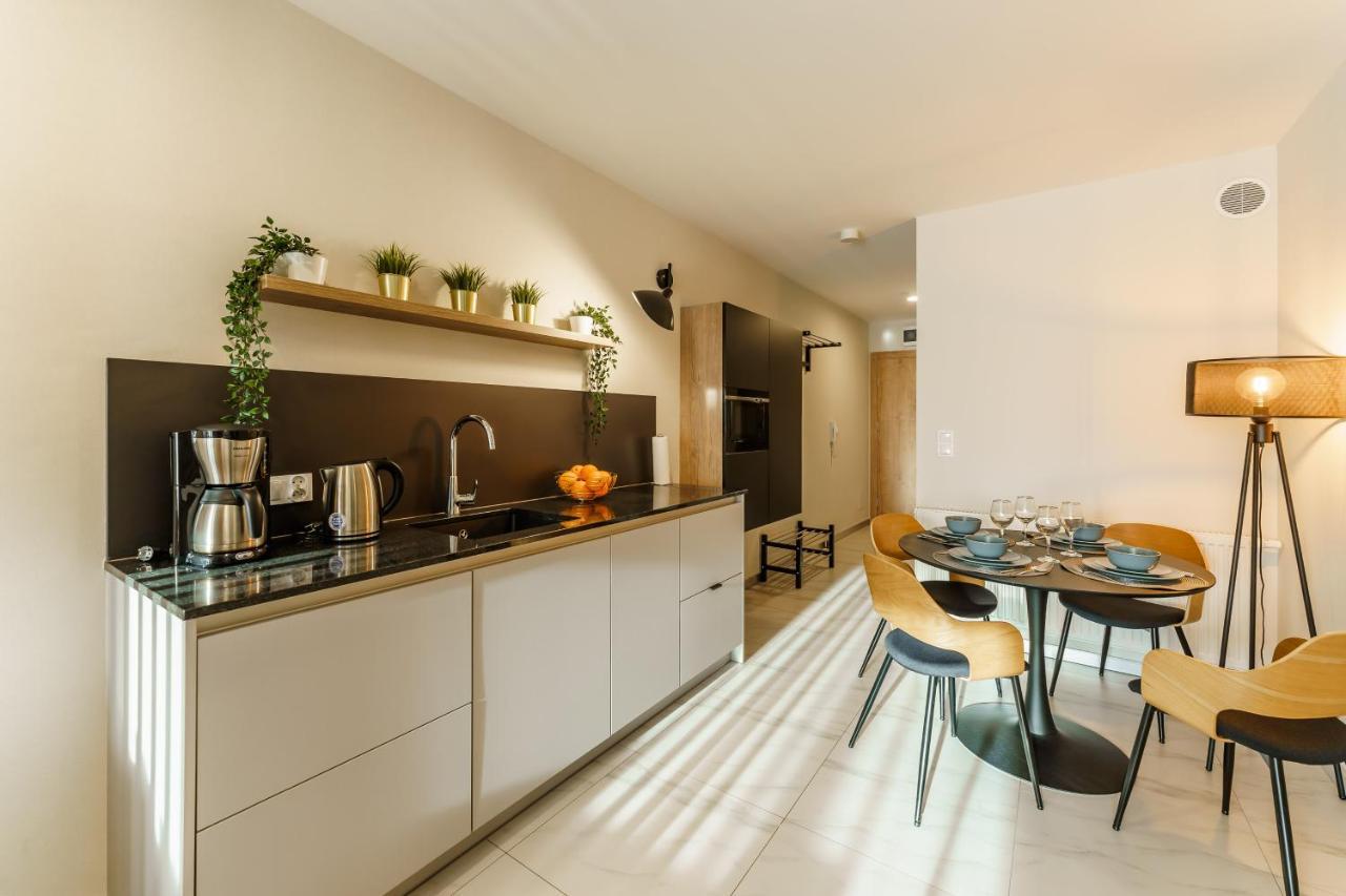 Perlowa Przystan Rent - Classic Gold & Silver Apartment Колобжег Екстериор снимка