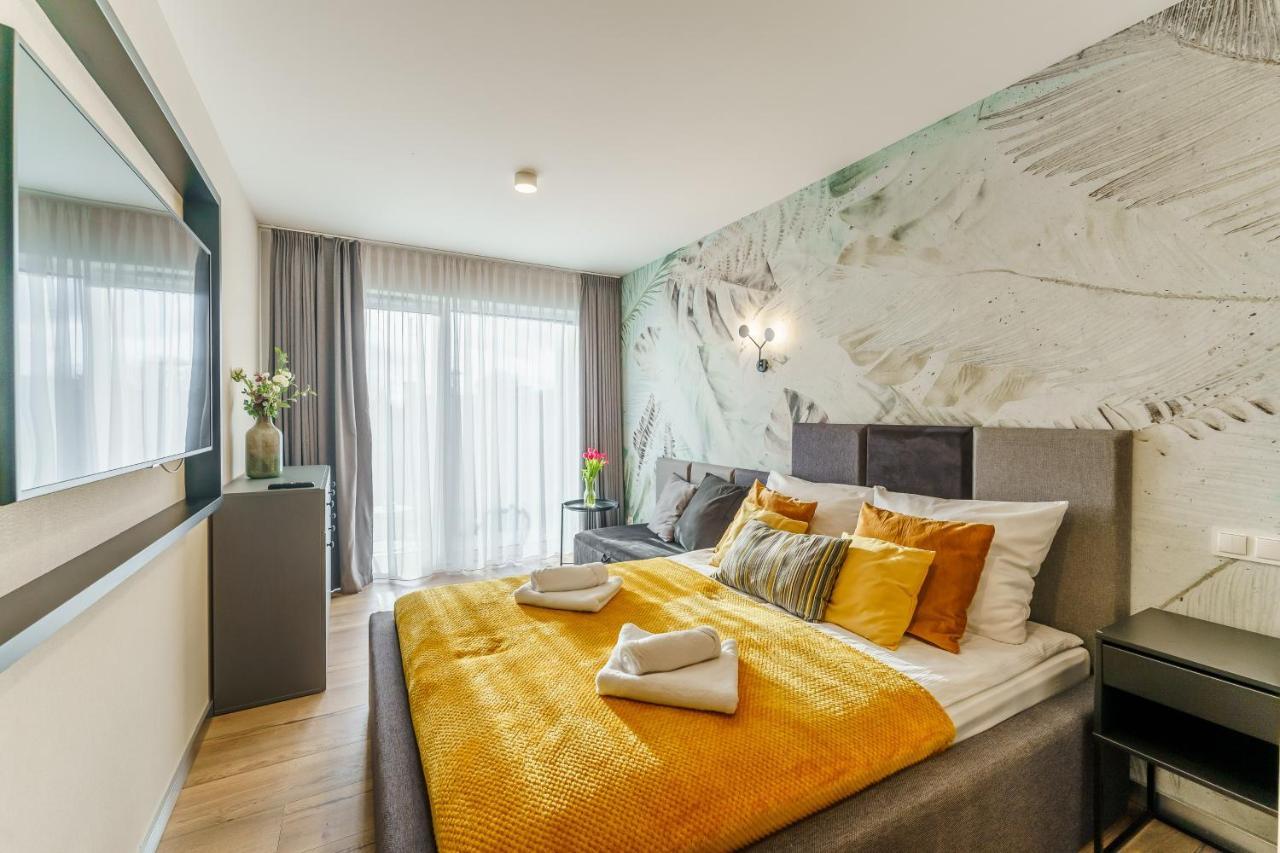 Perlowa Przystan Rent - Classic Gold & Silver Apartment Колобжег Екстериор снимка